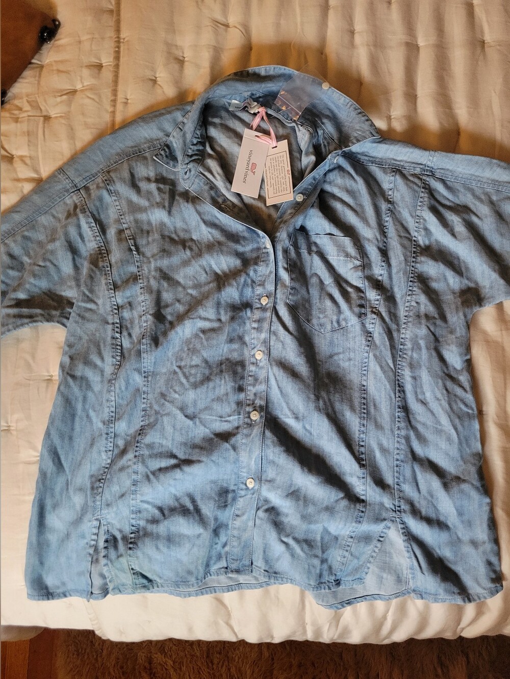 Vineyard Vines Light Wash Chambray Button-Up Shirt
